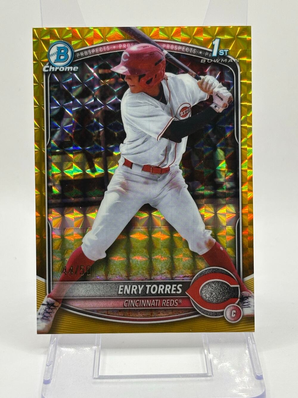 2025 Bowman Chrome Enry Torres 1st Gold Geometric Refractor 45/50 SP Reds